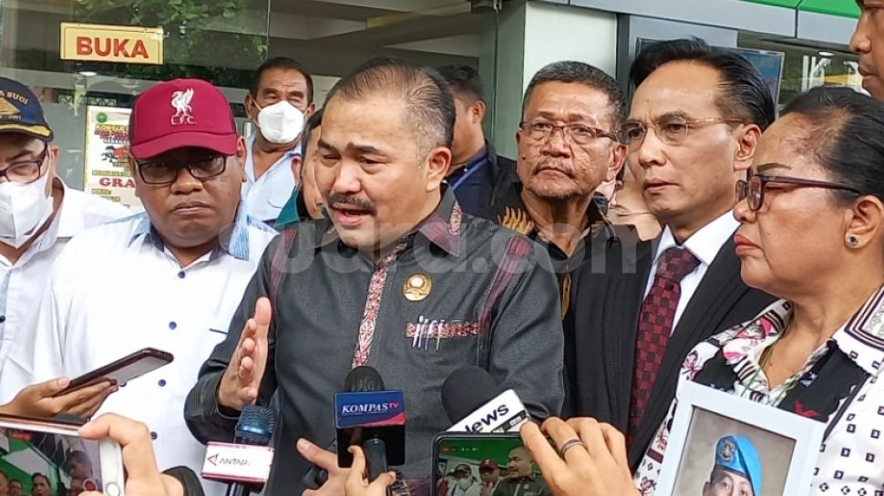 Tak Seperti Ferdy Sambo Cs Keluarga Yosua Berharap Bharada E Divonis