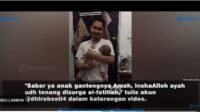 Air Mata Menetes Nonton Video Balita Pandangi Foto Ayahnya Yang Telah Meninggal di Buku Yasin