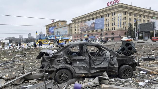 Rusia Mengamuk Perang Menggila, Rudal Rusia Hantam Gedung Dewan Kota Kharkiv